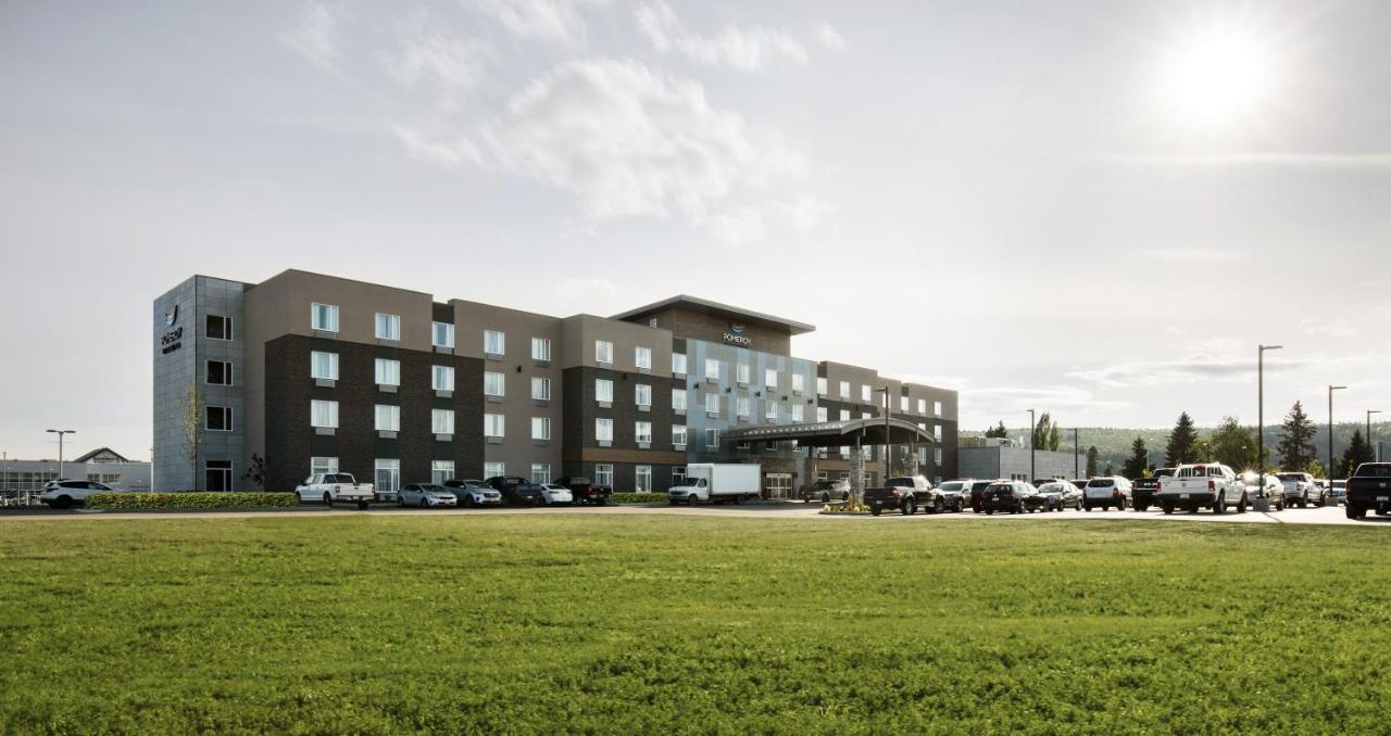 Pomeroy Inn & Suites Prince George Exterior foto